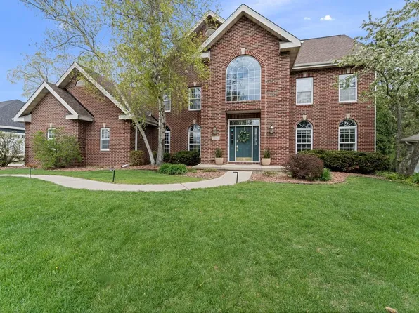3068 Edenberry Street, Fitchburg, WI 53711