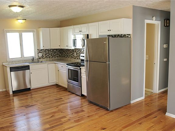 5th image of 45 Brighton Park