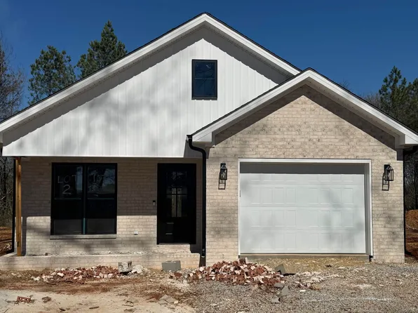 107 Jefferson Ave, Muscle Shoals, AL 35661