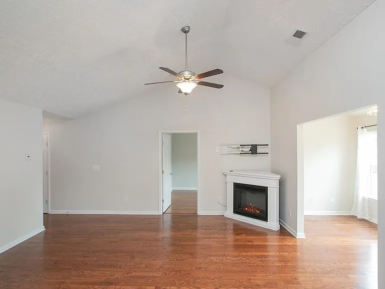 395 Devon Chase Hl #6402 — Photo 26