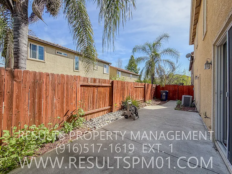 12 Crevalle Pl — Photo 28