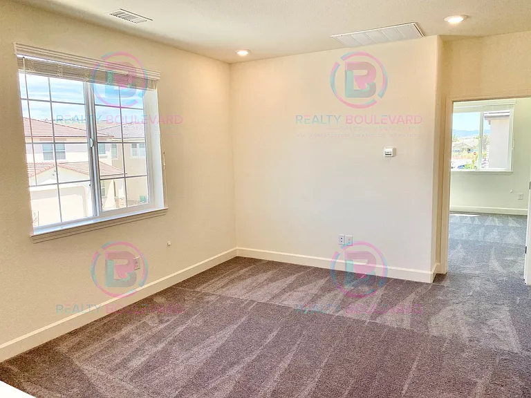 1127 Winter Hawk Way — Photo 42