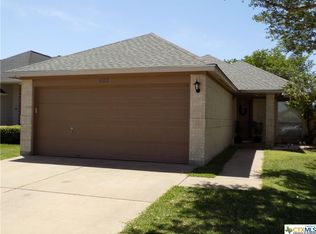 802 Pennsylvania Ave, Victoria, TX 77904