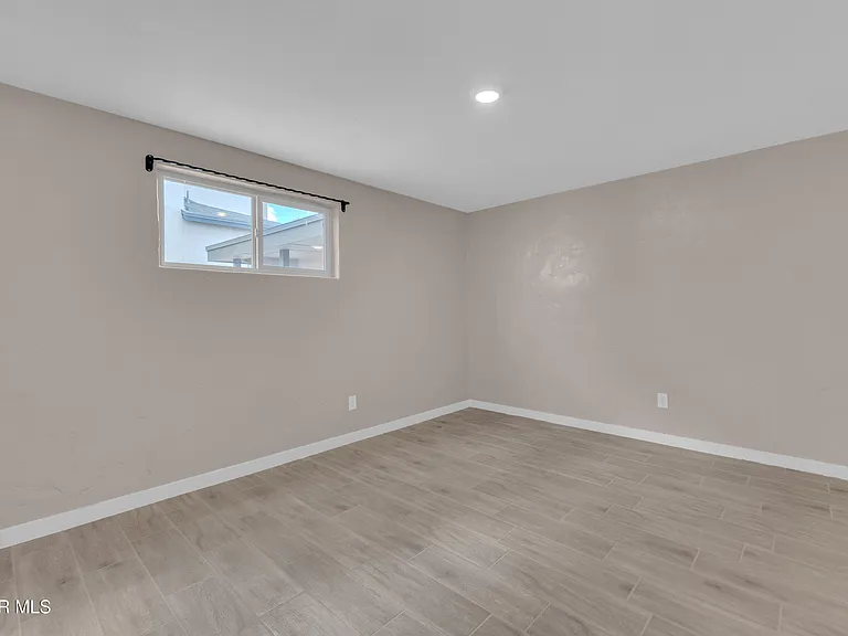8931 Robert Dr #EL — Photo 14