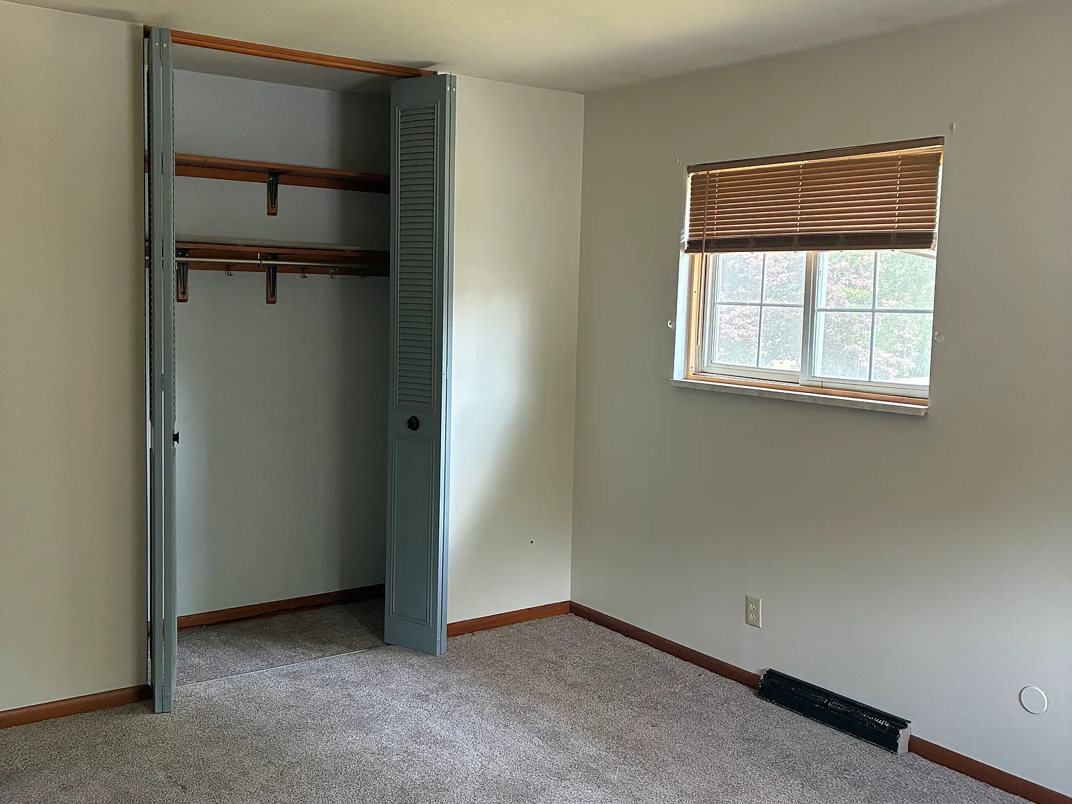2 bed, $1,150 — Photo 3