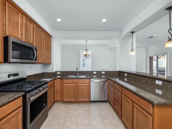 2580 W El Camino Ave, Sacramento, CA
