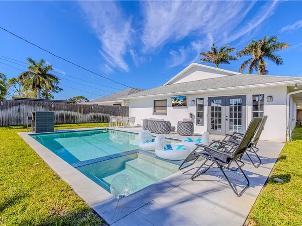 754 105th Ave N, Naples, FL 34108