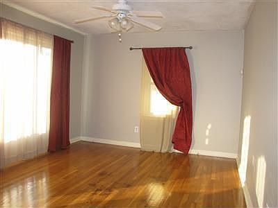 4th image of 12311 Shady Oak Blvd