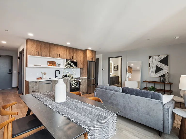 Frankford Grand — Photo 127