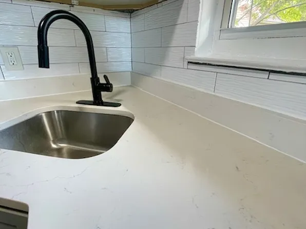 229 Chilton St APT 2, Elizabeth, NJ 07208