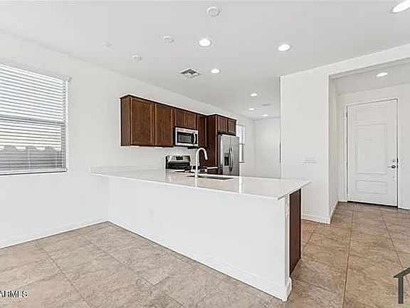 4th image of 8344 N 170th Ln
