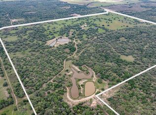 3814 County Road 19, Hallettsville, TX 77964