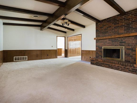 5th image of 4427 Clearwell St