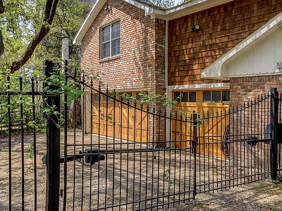 5th image of 1210 River Bend Dr