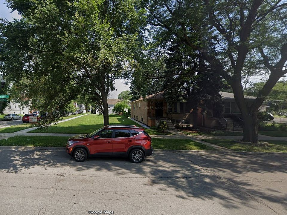 1st image of 2324 W 69th St