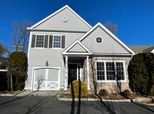 105 Hamilton Ave APT 1, Greenwich, CT 06830