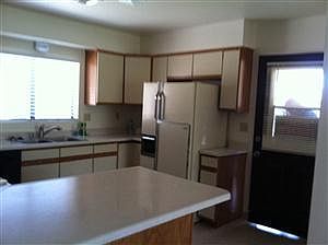 4th image of 3311 Landon Dr W