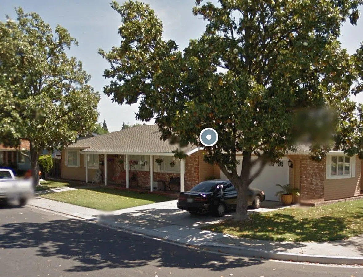 3320 Royalton Ave — Photo 1