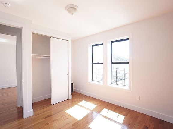 4th image of 711 W 180th St APT 54