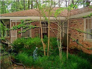 3rd image of 2190 Idlewood Dr