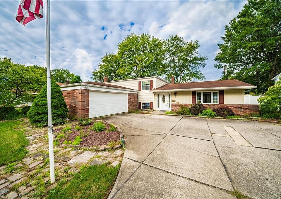 1st image of 6584 Louann Dr