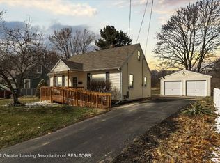 918 Mel Ave, Lansing, MI 48911