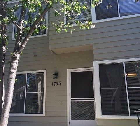 5th image of 1753 Parkview Green Cir