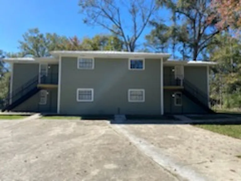 44347 Simpson Pl — Photo 2