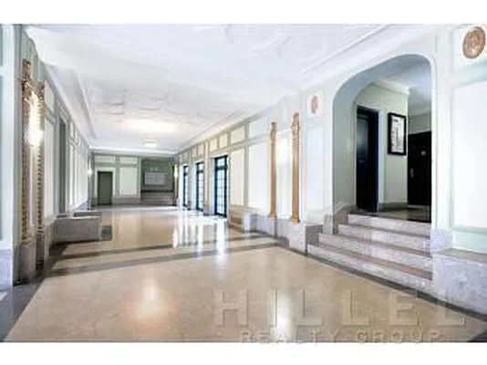 Rented by Hillel Realty Group | media 1