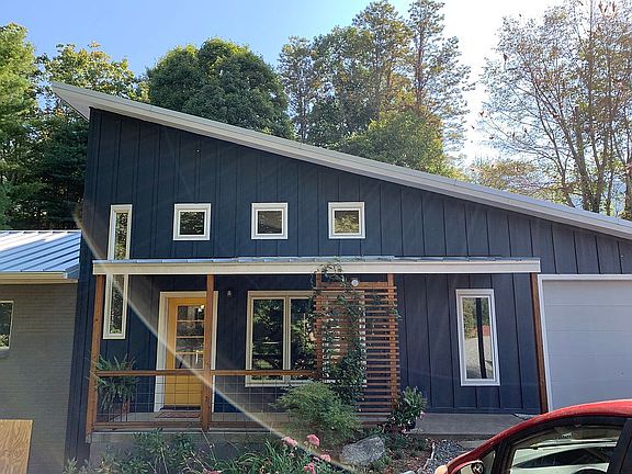 Front, garage to right