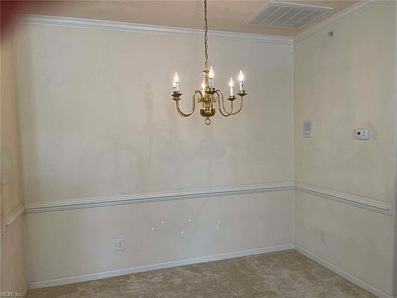 3rd image of 2820 Majestic Oak Ct