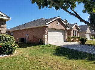 3700 Wolf Creek Ln, Melissa, TX 75454