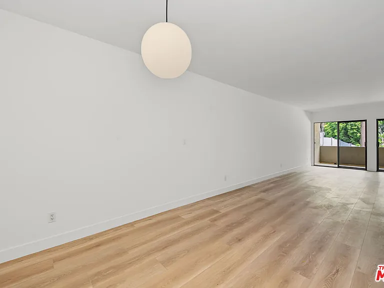 16169 W Sunset Blvd #203 — Photo 11