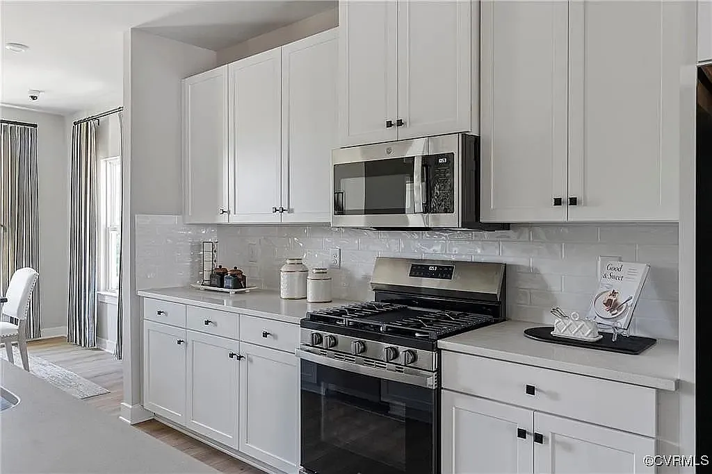 8049 Lake Laurel Lane, Unit B, Glen Allen, VA,23060 — Photo 1