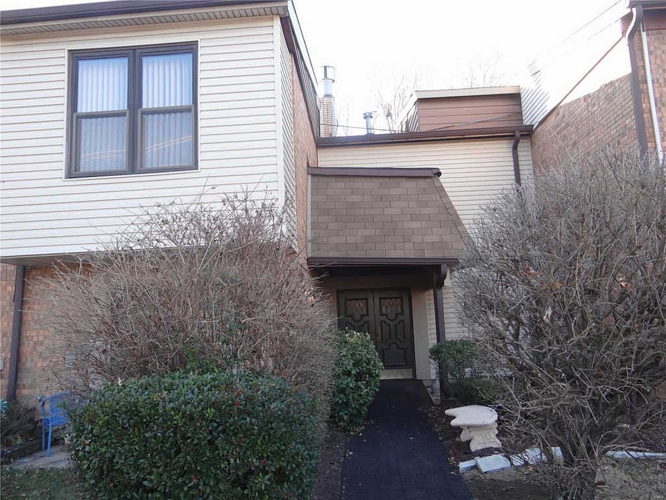 1st image of 1279 Guelbreth Ln APT 211