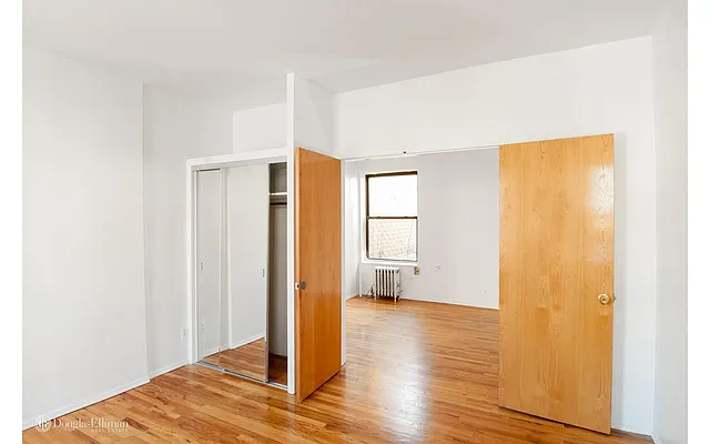 Rented by Douglas Elliman | media 21