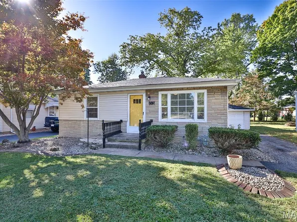 424 Hadley Ave, Edwardsville, IL 62025