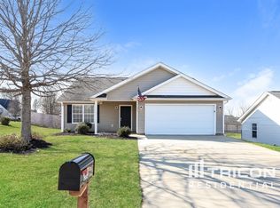 203 Galena Ln, Greer, SC 29651