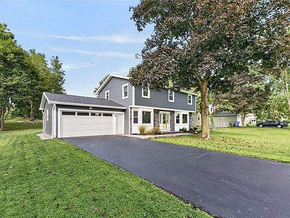2nd image of 39 Heatherwood Rd