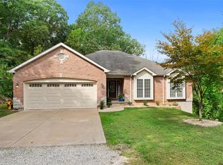 609 Hoene Ridge Estates Dr, Eureka, MO 63025