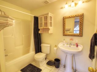 837 Burton Trl, Adams, TN 37010