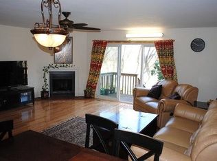 52 Randall Ave APT 10, Stamford, CT 06905