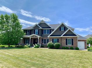 8700 Cullen Ct, Frankfort, IL 60423