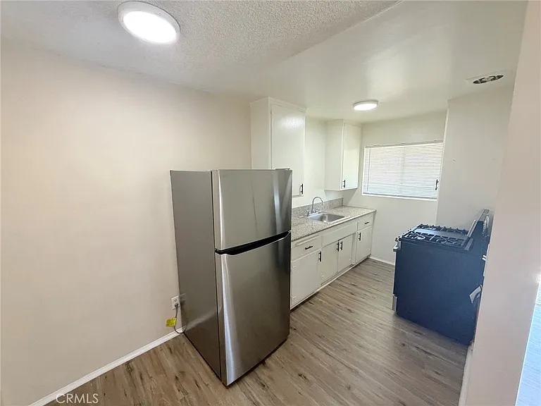 316 N San Gabriel Ave #D — Photo 5