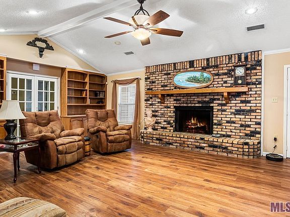 3rd image of 9289 Jennifer Lynn Rd