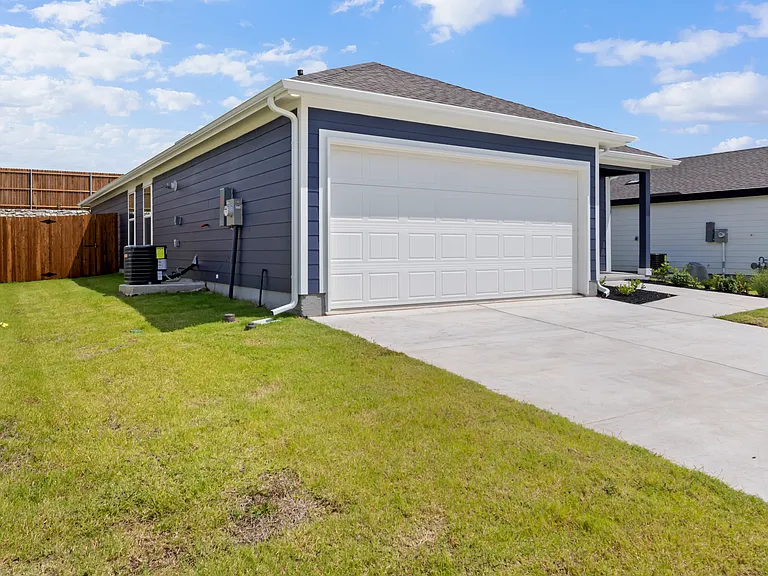 3023 Serenity Ln — Photo 5