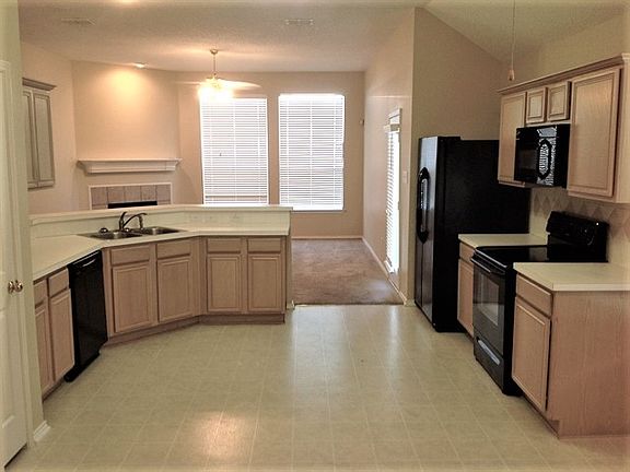 5th image of 4613 Gila Bend Ln