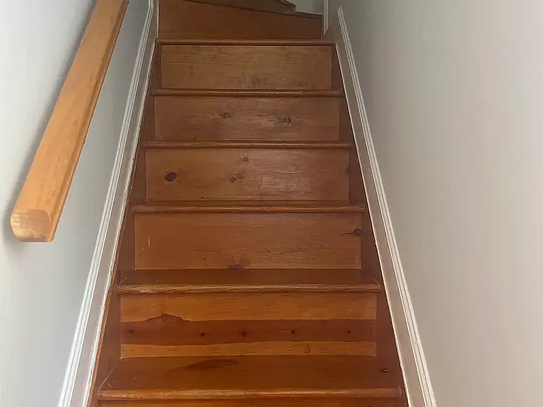190 Wellington Ct #1 — Photo 9