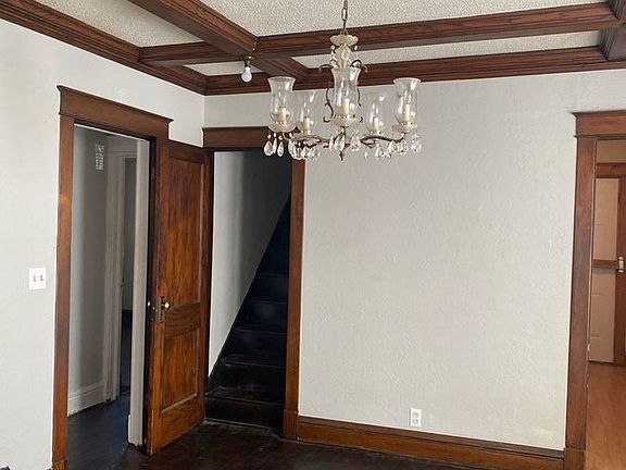 3rd image of 3535 College Ave