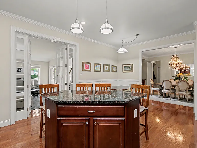 11 Maple Dr — Photo 11
